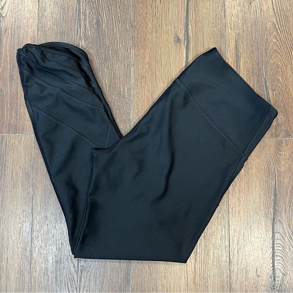 Under Armour Cropped Black Compression Tights SZ LG - Picture 1 of 5